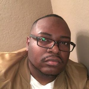 Meet your Posher, Derion